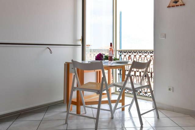 Nella Vecchia Citta Con Vista Mare Apartment